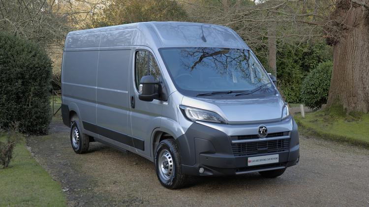 VAUXHALL MOVANO 205kW 110kWh H2 Van Prime Auto [22kW]